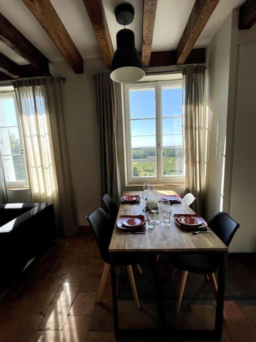 Le Petit Maison Semi-troglodyte De Charme. Hébergement de vacances